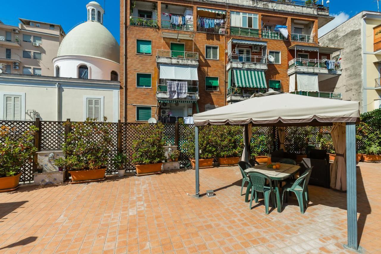 Family With Terrace Appartamento *